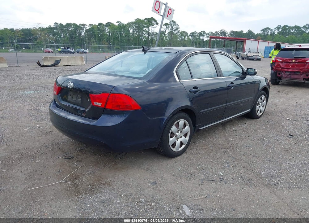 2010 KIA OPTIMA VIN: KNAGG4A89A5400338