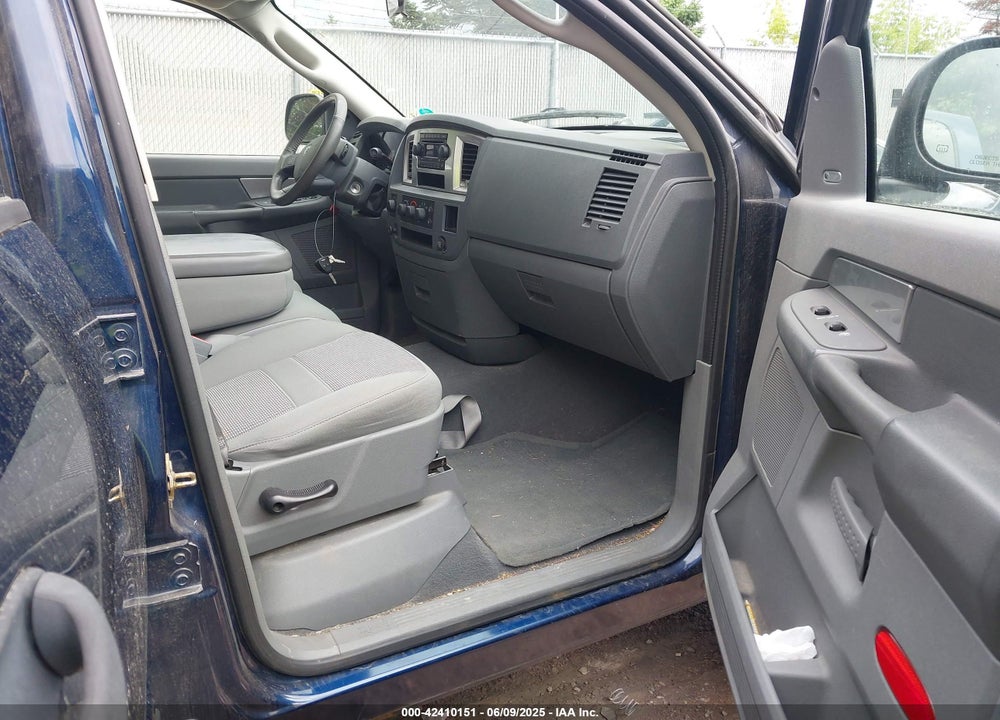 2007 DODGE RAM 1500 SLT/TRX4 OFF ROAD/SPORT VIN: 1D7HU18287J511582