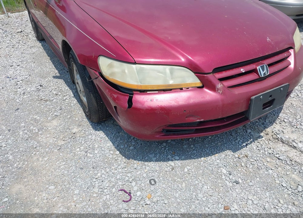 2001 HONDA ACCORD 3.0 EX VIN: 1HGCG16561A057317