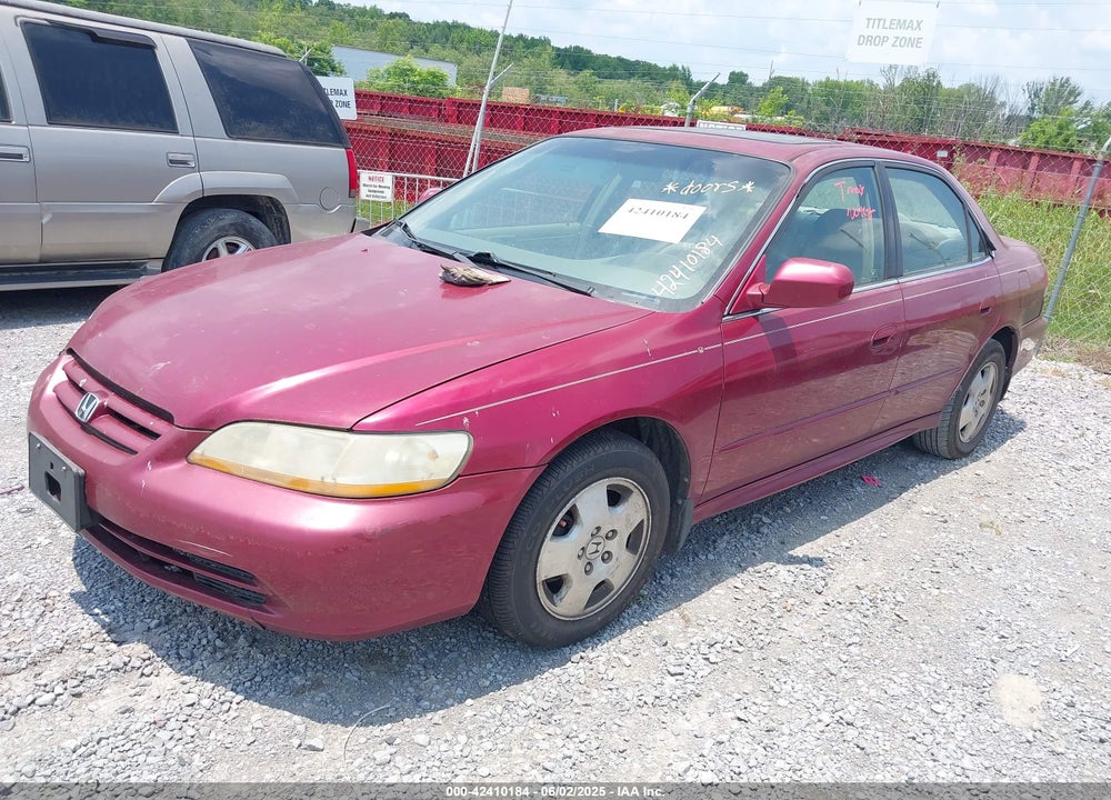 2001 HONDA ACCORD 3.0 EX VIN: 1HGCG16561A057317