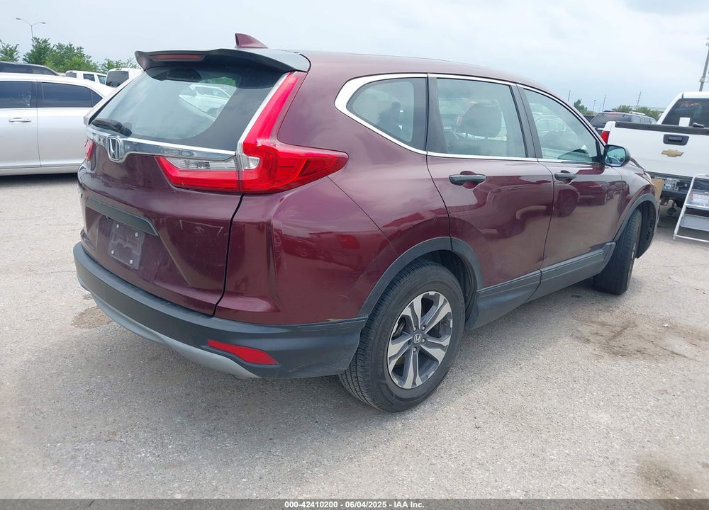 2017 HONDA CR-V LX VIN: 7FARW5H33HE007558