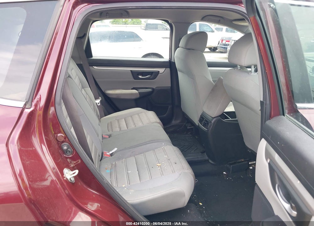 2017 HONDA CR-V LX VIN: 7FARW5H33HE007558