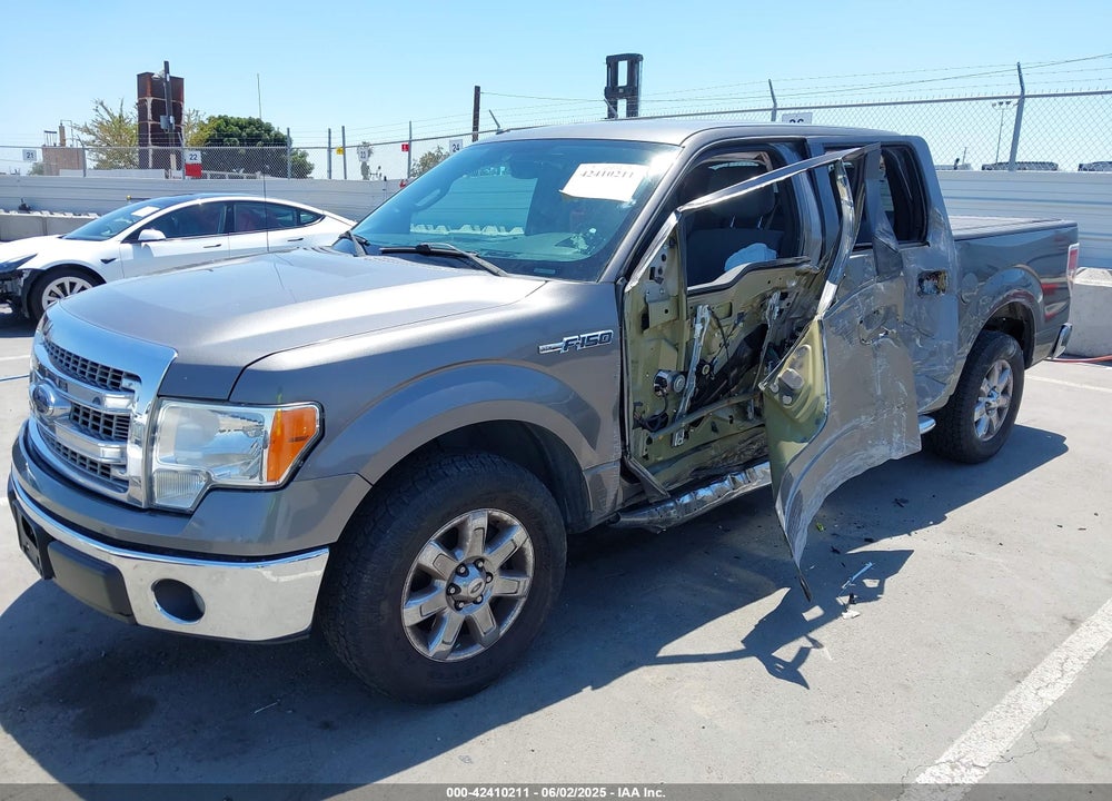 2013 FORD F-150 XLT VIN: 1FTFW1CF2DKF20421