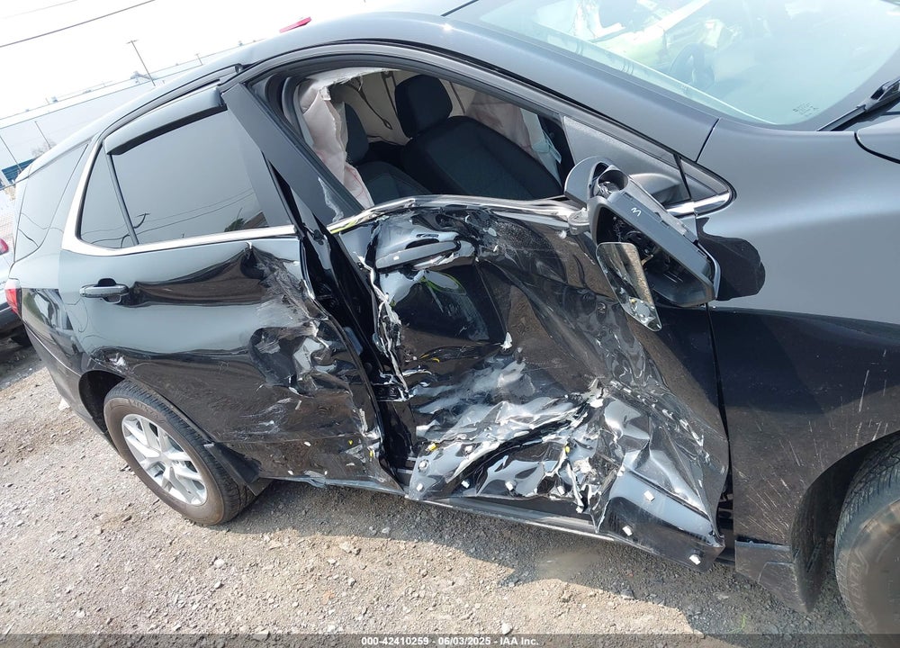 2022 CHEVROLET EQUINOX VIN: 3GNAXUEV5NL243543