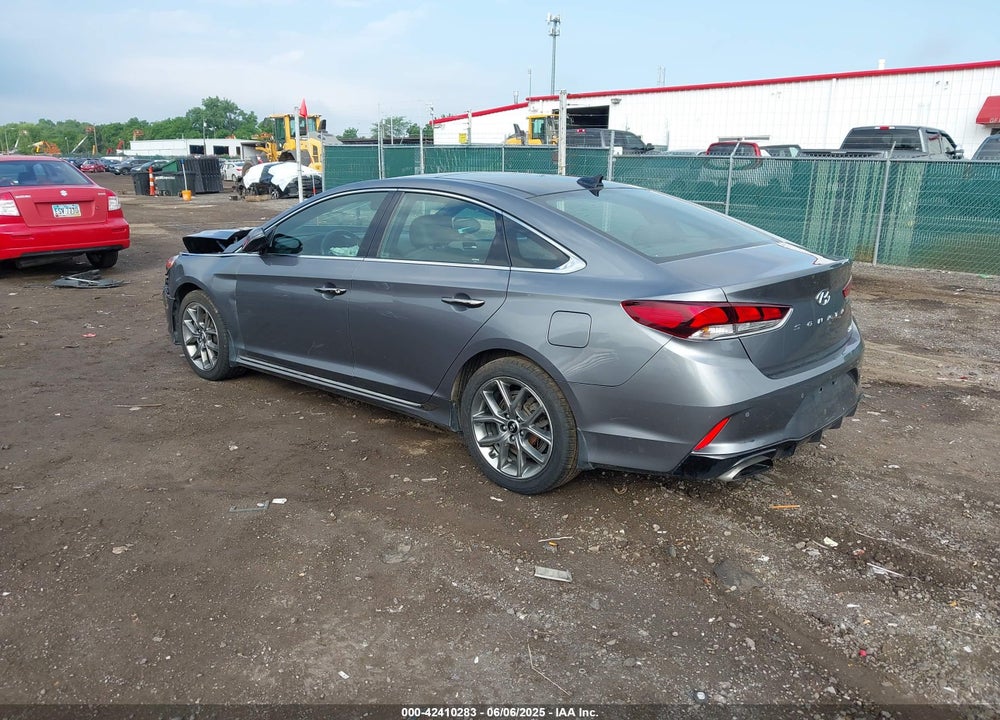 2019 HYUNDAI SONATA VIN: 5NPE34AB1KH752882