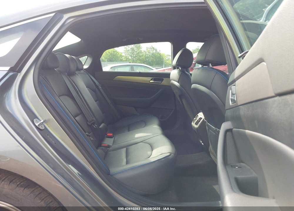 2019 HYUNDAI SONATA VIN: 5NPE34AB1KH752882