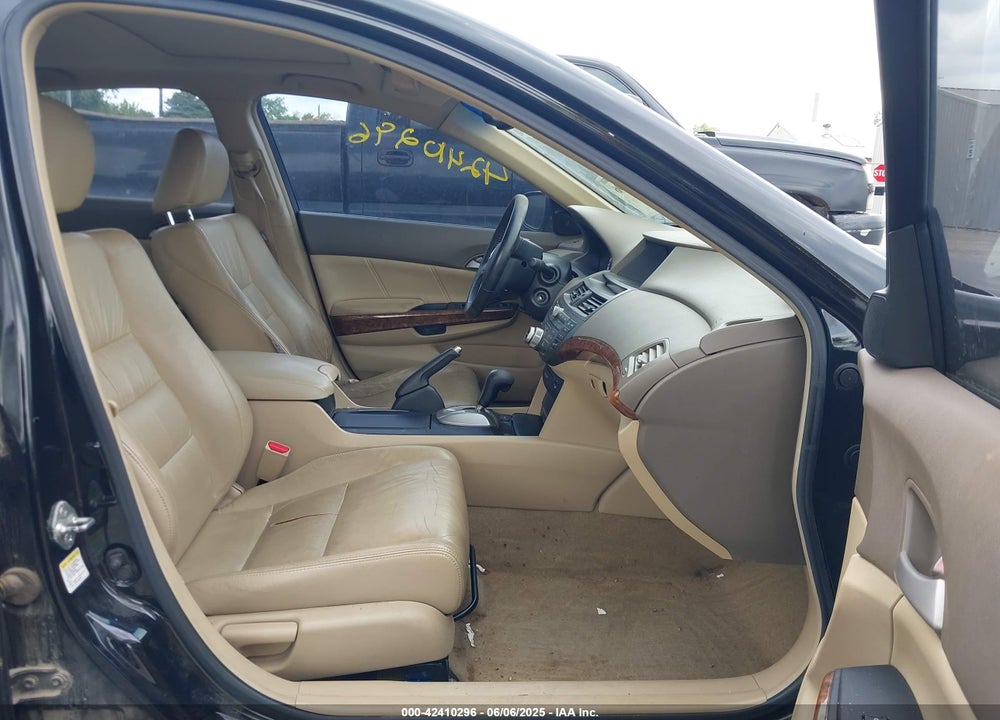 2008 HONDA ACCORD 2.4 EX-L VIN: 1HGCP26878A165178
