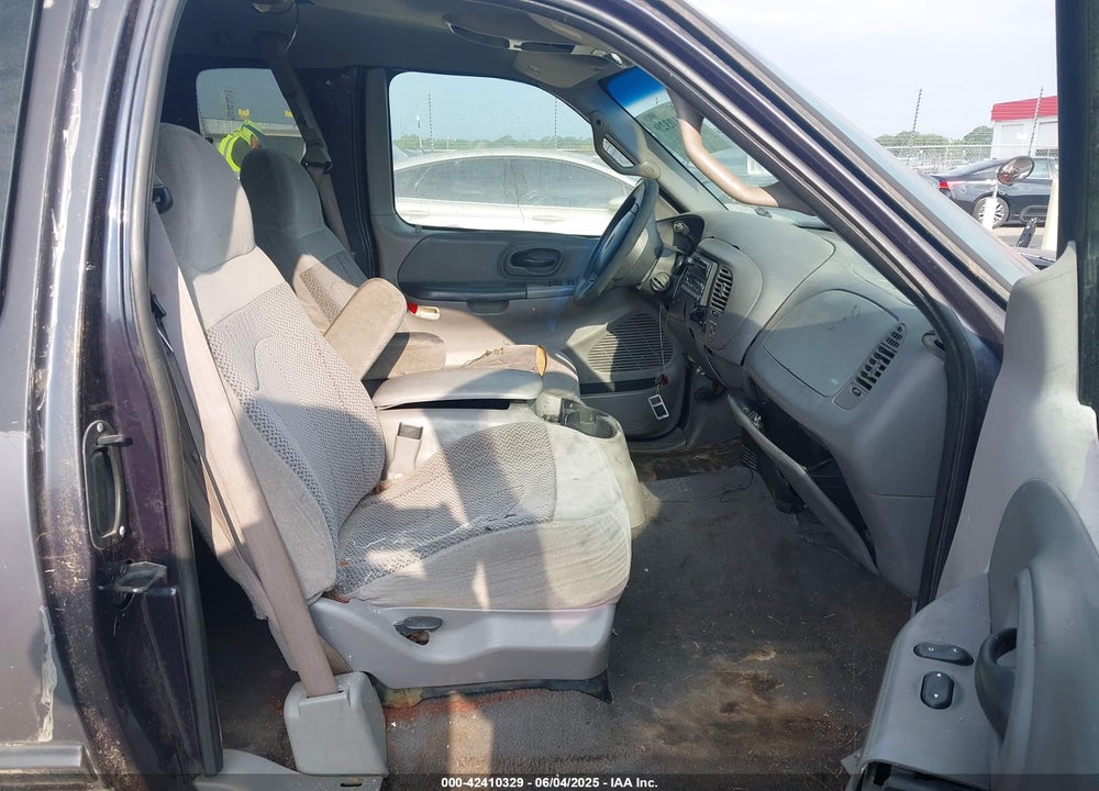 2000 FORD F-150 LARIAT/WORK SERIES/XL/XLT VIN: 1FTRX17W0YKA19540