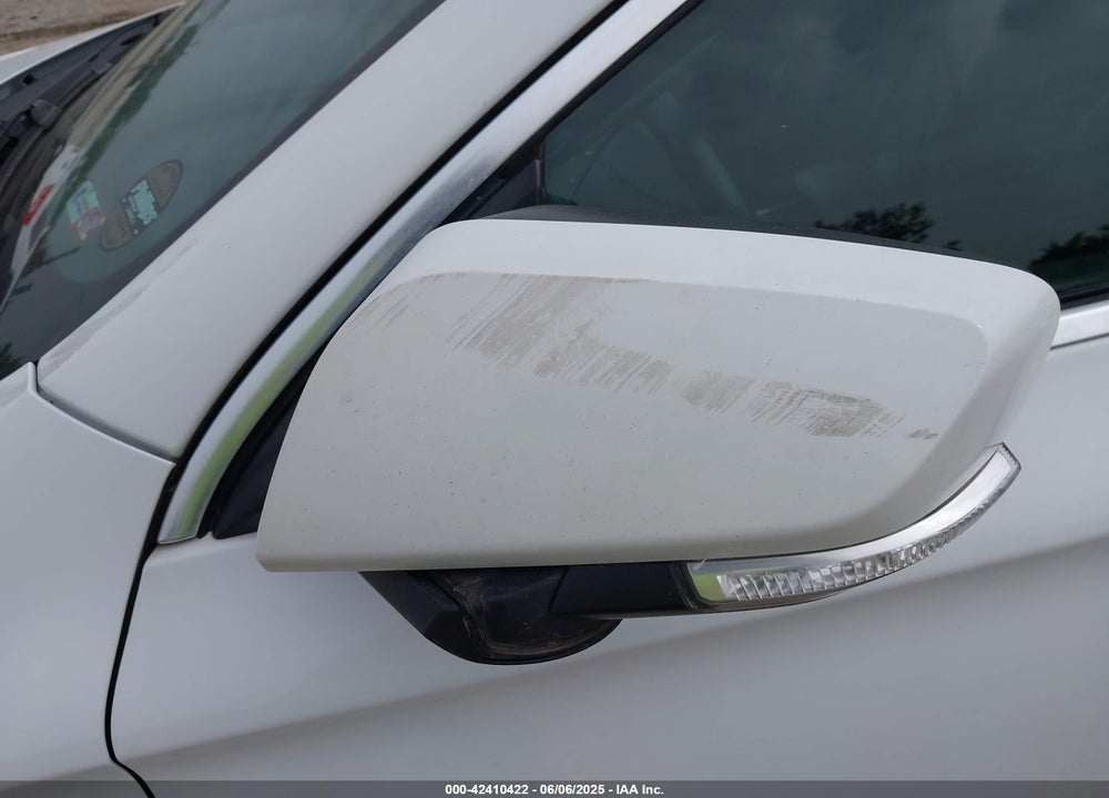 2017 CHEVROLET IMPALA 1LT VIN: 2G1105S38H9161666