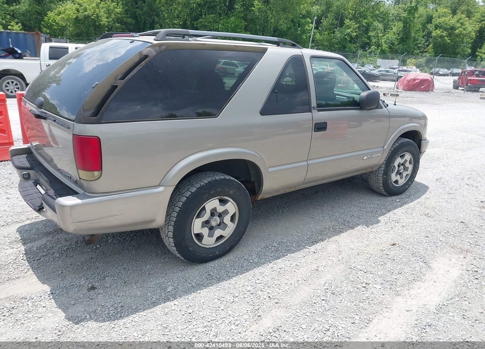 2003 CHEVROLET BLAZER VIN: 1GNCT18X23K173241