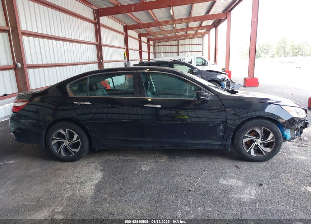 2017 HONDA ACCORD VIN: 1HGCR2F39HA116644