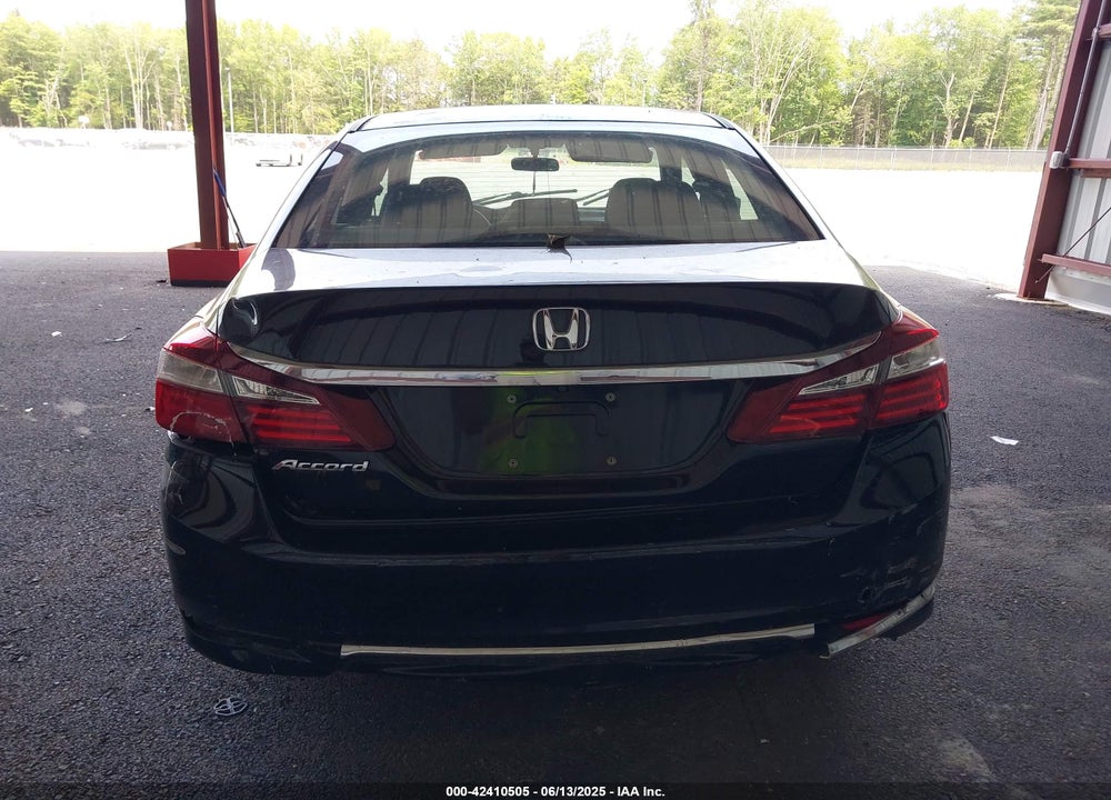 2017 HONDA ACCORD VIN: 1HGCR2F39HA116644