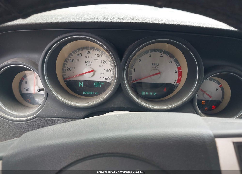 2009 DODGE CHALLENGER R/T VIN: 2B3LJ54T89H621301