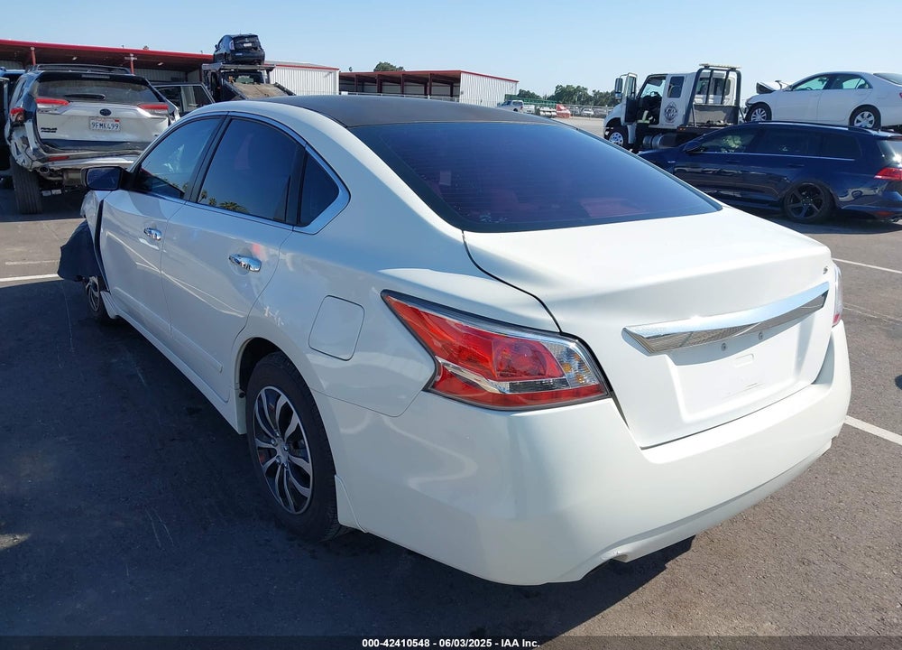 2014 NISSAN ALTIMA VIN: 1N4AL3AP5EN384379