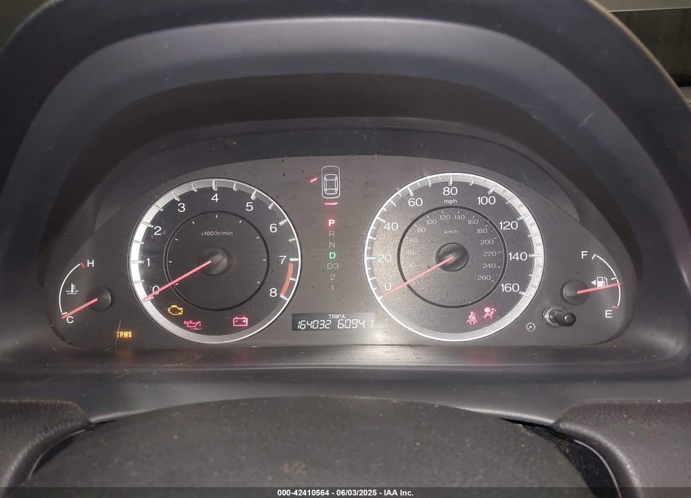 2010 HONDA ACCORD VIN: 1HGCS1B70AA016879