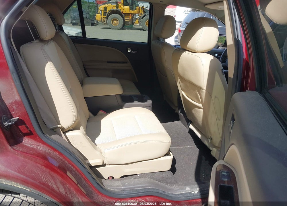 2008 FORD TAURUS X VIN: 1FMDK07W48GA32924