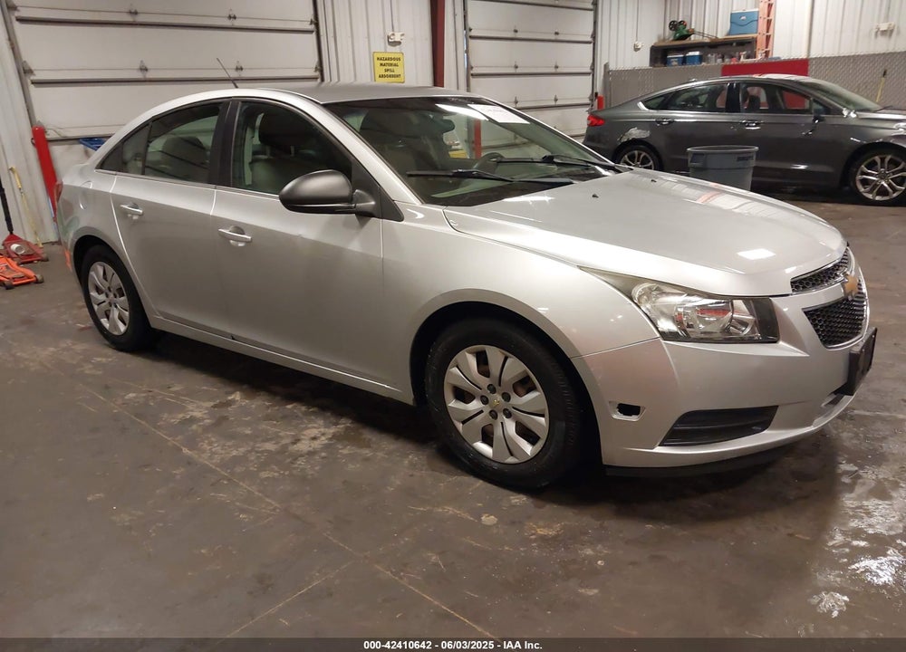 2012 CHEVROLET CRUZE LS VIN: 1G1PD5SH8C7296098