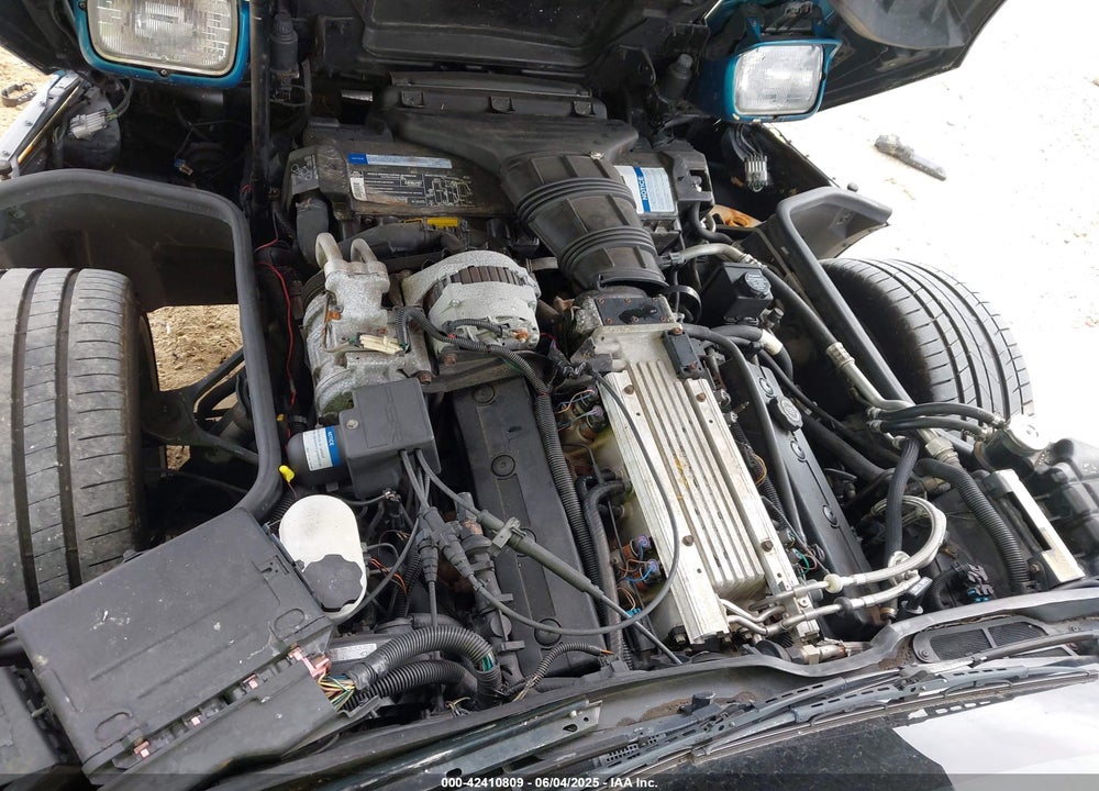 1993 CHEVROLET CORVETTE VIN: 1G1YY33P2P5105165