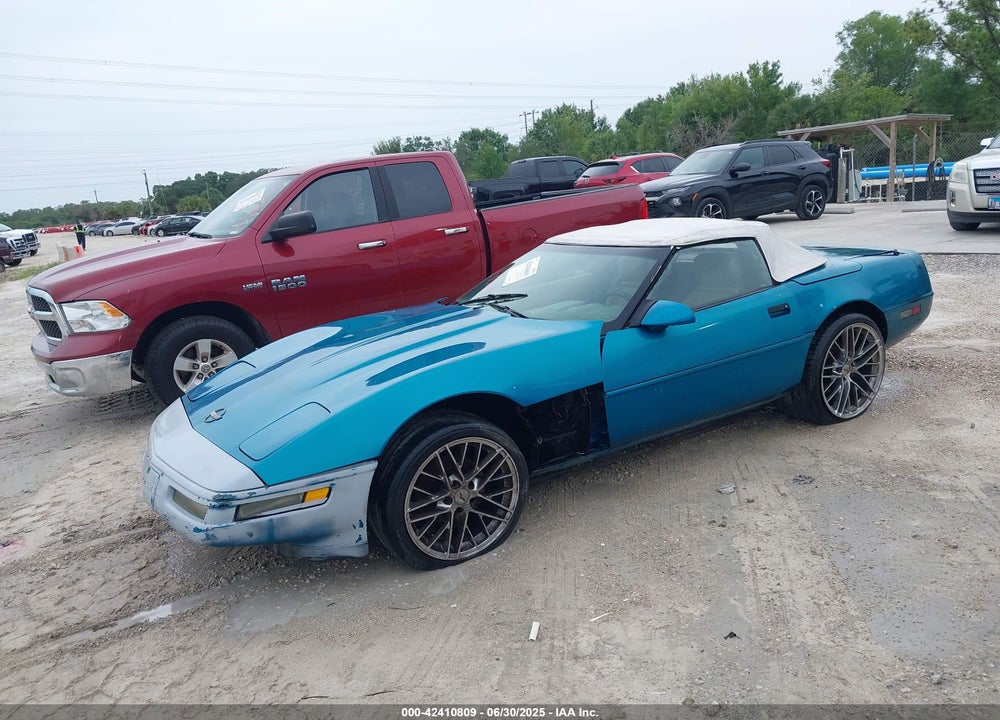 1993 CHEVROLET CORVETTE VIN: 1G1YY33P2P5105165