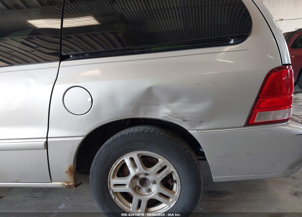 2006 FORD FREESTAR SEL VIN: 2FMZA52236BA14736