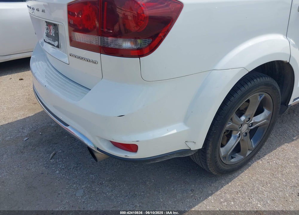 2015 DODGE JOURNEY CROSSROAD VIN: 3C4PDCGB8FT727748