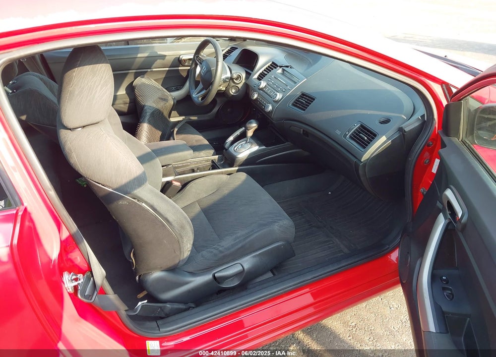 2008 HONDA CIVIC VIN: 2HGFG12848H565522