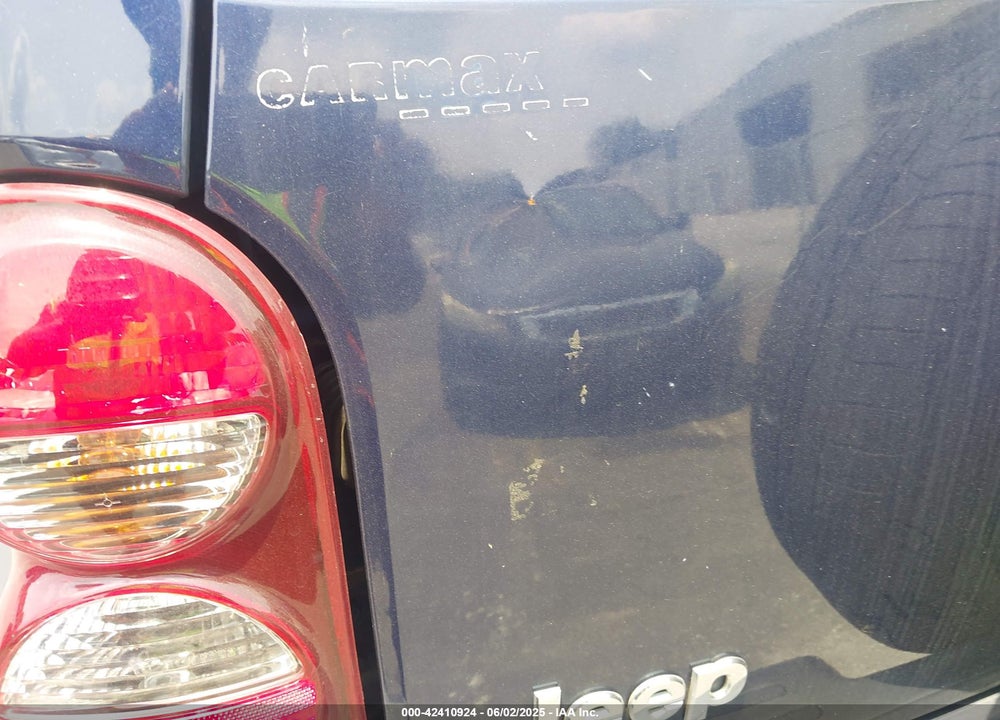 2007 JEEP LIBERTY SPORT VIN: 1J4GK48KX7W510475