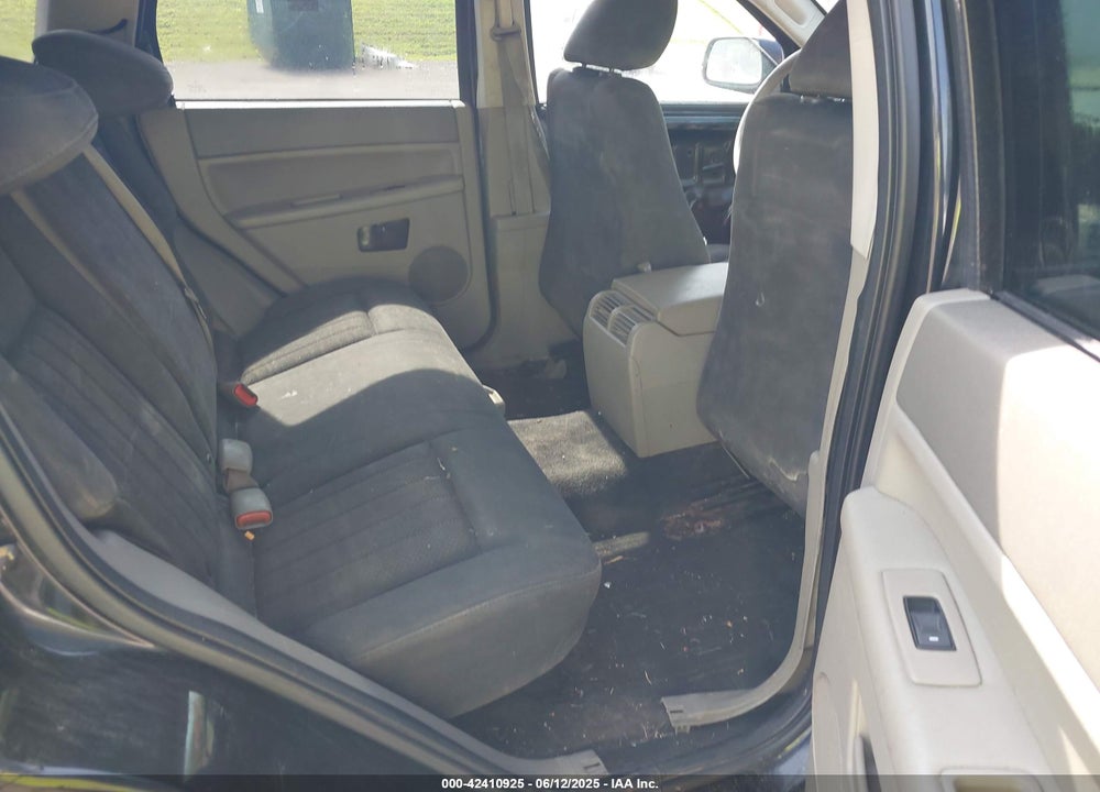 2006 JEEP GRAND CHEROKEE LAREDO VIN: 1J4GR48K76C205107