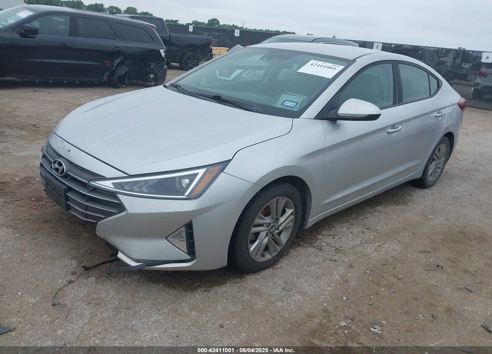 2019 HYUNDAI ELANTRA VIN: KMHD84LFXKU769288