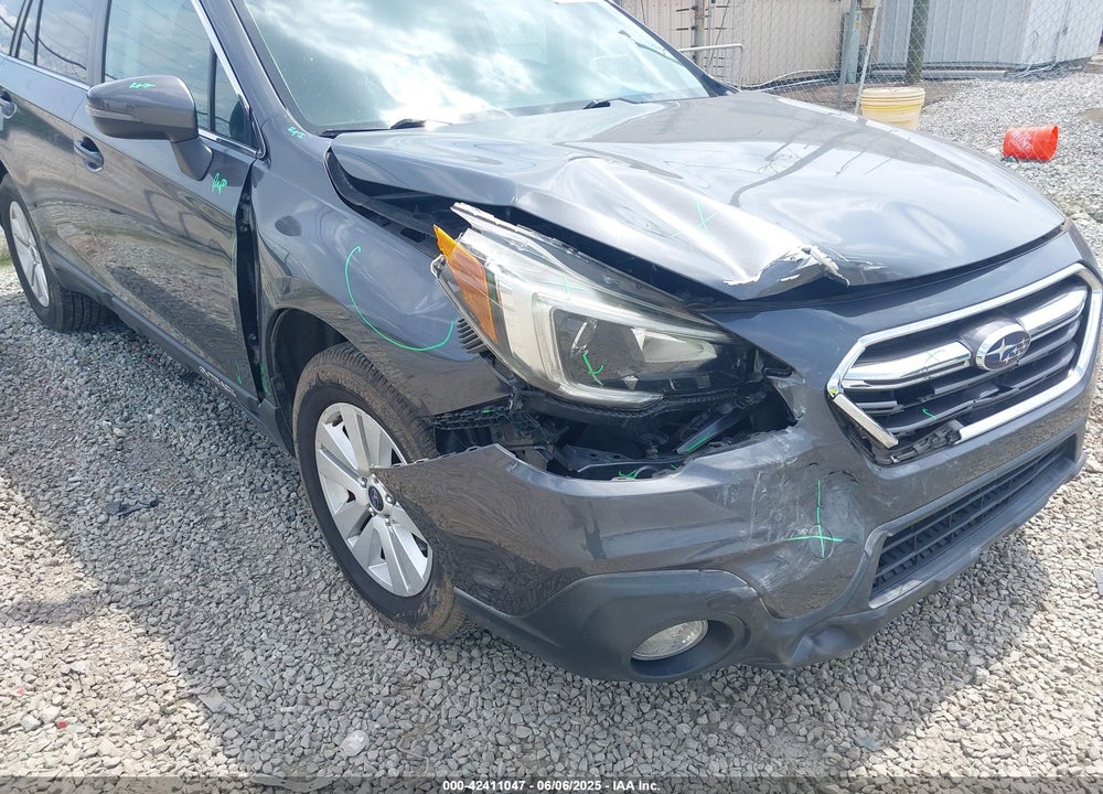 2018 SUBARU OUTBACK VIN: 4S4BSAFC8J3285214