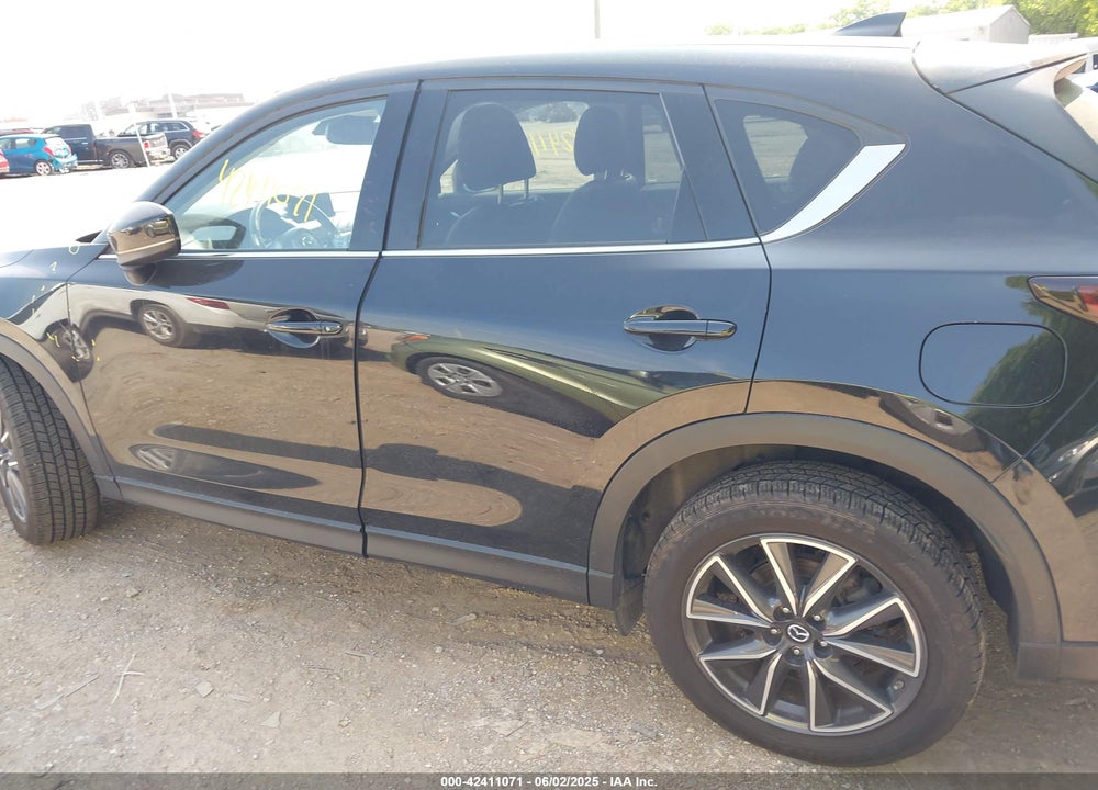 2017 MAZDA CX-5 VIN: JM3KFBDLXH0102349
