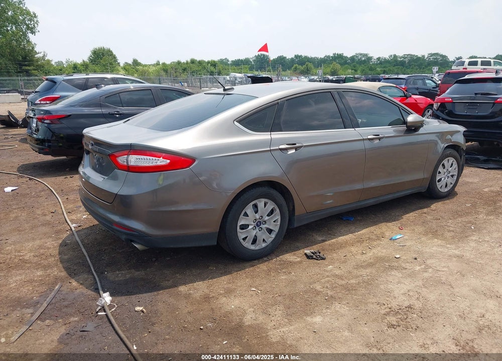 2014 FORD FUSION S VIN: 3FA6P0G77ER159541