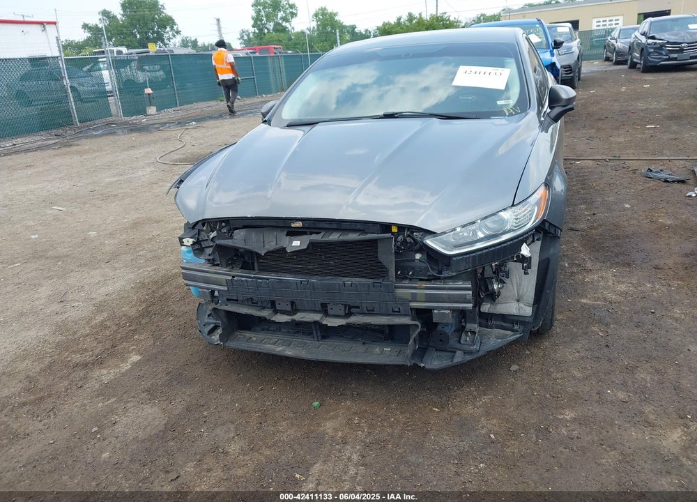 2014 FORD FUSION S VIN: 3FA6P0G77ER159541