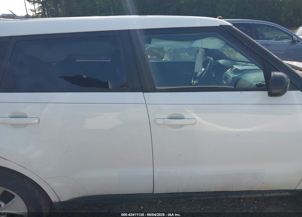 2015 KIA SOUL VIN: KNDJN2A28F7138516