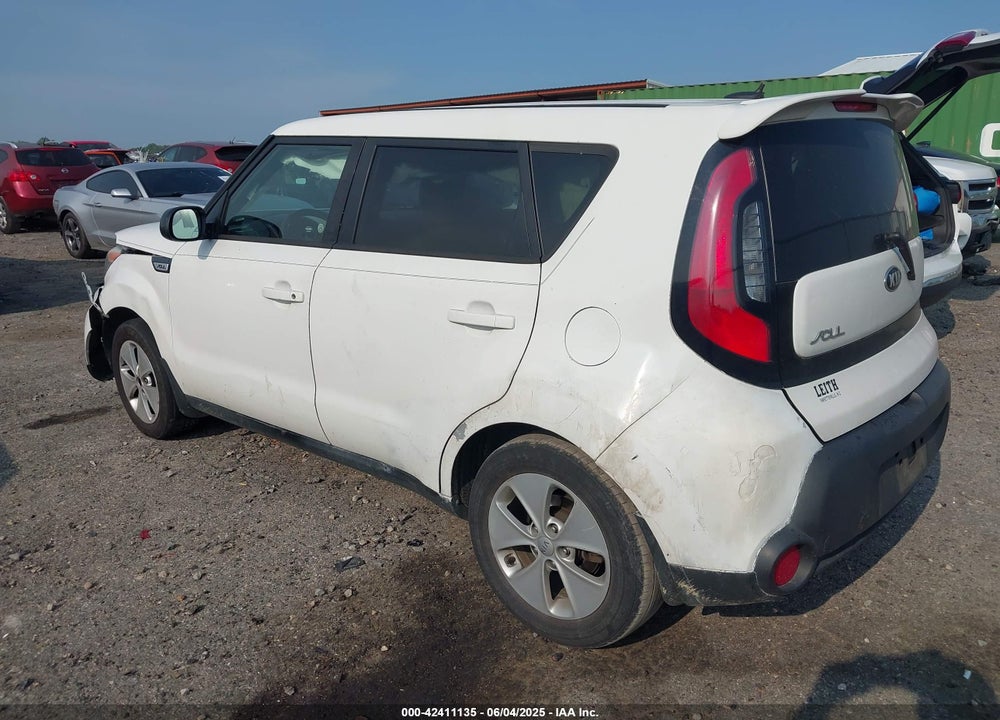 2015 KIA SOUL VIN: KNDJN2A28F7138516