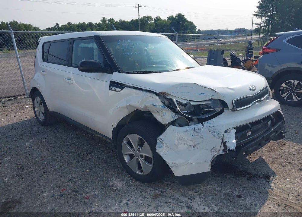 2015 KIA SOUL VIN: KNDJN2A28F7138516