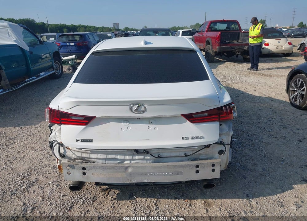 2014 LEXUS IS VIN: JTHCF1D23E5015601