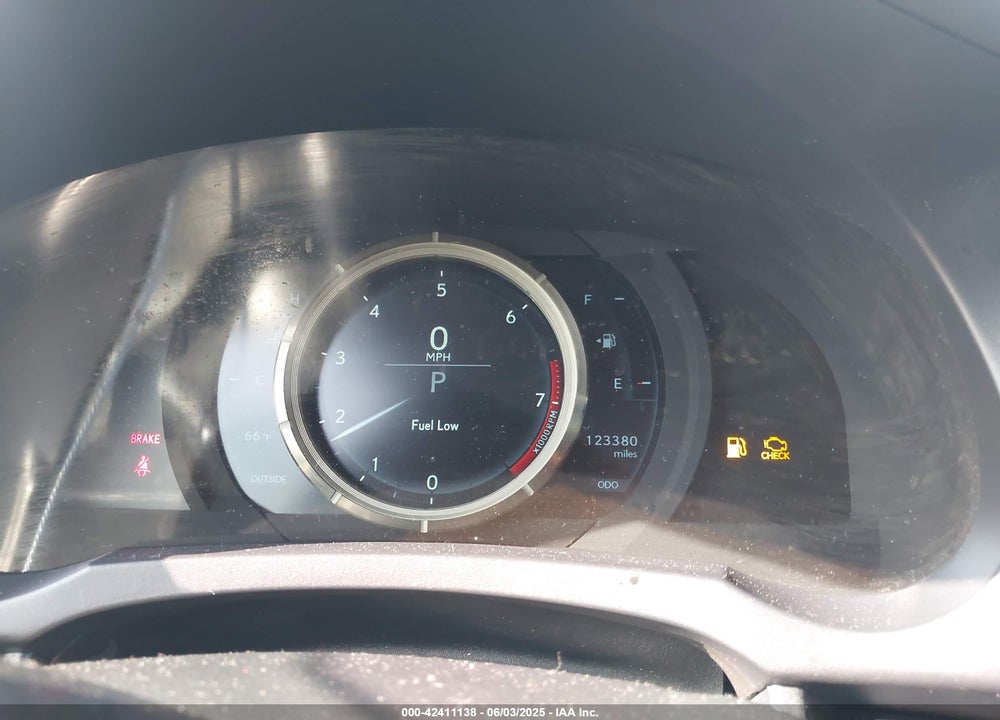 2014 LEXUS IS VIN: JTHCF1D23E5015601