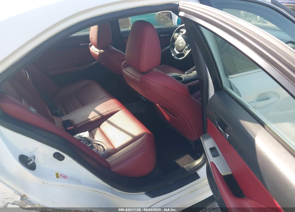 2014 LEXUS IS VIN: JTHCF1D23E5015601