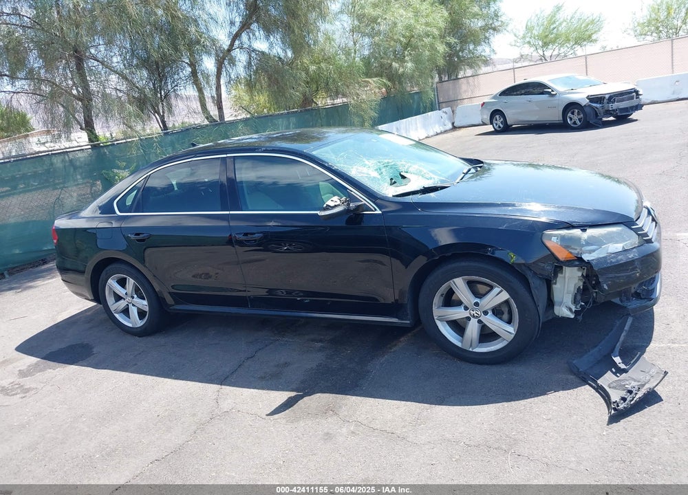 2015 VOLKSWAGEN PASSAT VIN: 1VWAT7A30FC094544