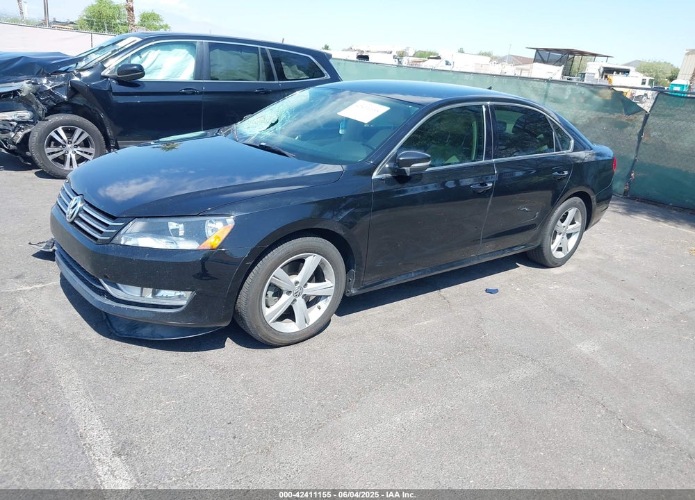2015 VOLKSWAGEN PASSAT VIN: 1VWAT7A30FC094544