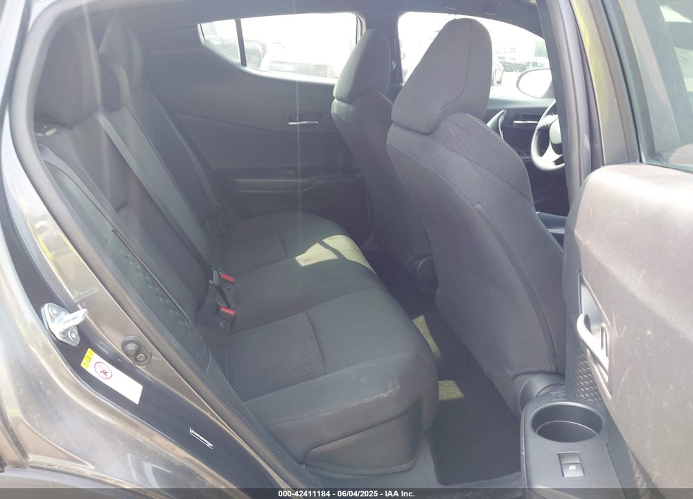 2019 TOYOTA C-HR VIN: NMTKHMBX9KR078181