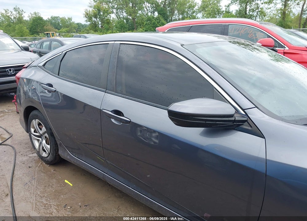 2018 HONDA CIVIC LX VIN: 19XFC2F52JE022591