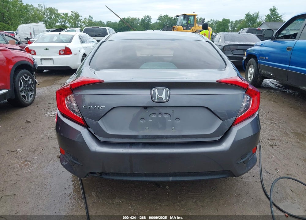 2018 HONDA CIVIC LX VIN: 19XFC2F52JE022591