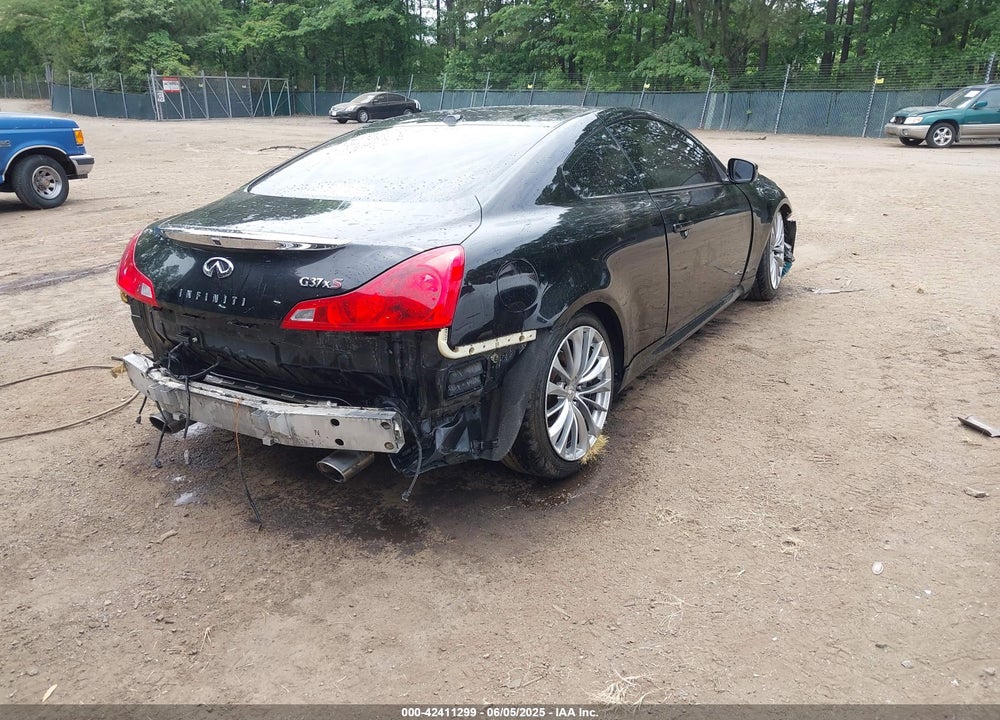 2011 INFINITI G37X VIN: JN1CV6EL4BM263417