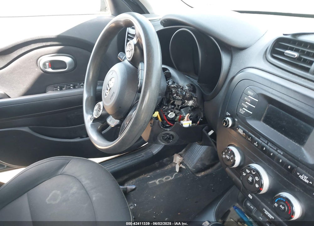 2015 KIA SOUL VIN: KNDJP3A54F7773016