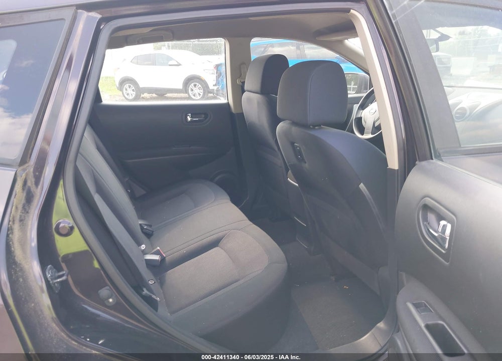 2013 NISSAN ROGUE S VIN: JN8AS5MV1DW654515