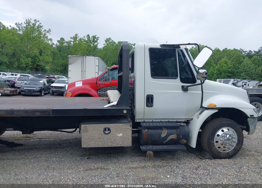 2006 INTERNATIONAL 4000 4300 VIN: 1HTMMAAL46H319581