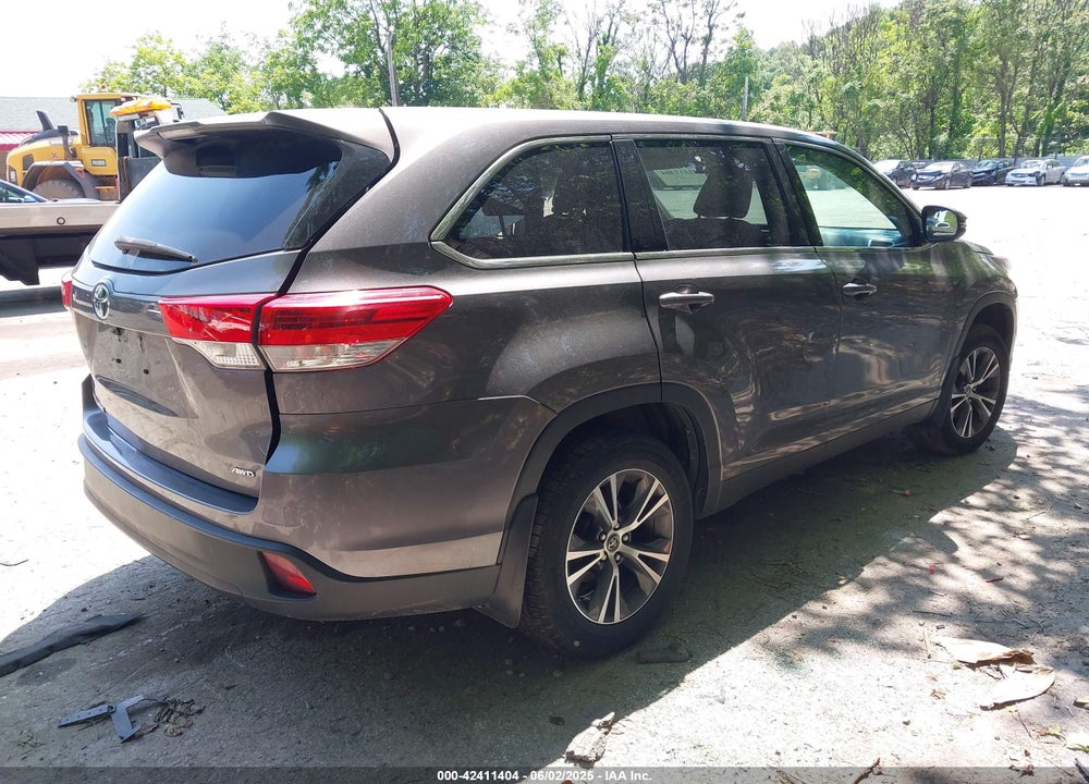 2019 TOYOTA HIGHLANDER VIN: 5TDBZRFH4KS992336