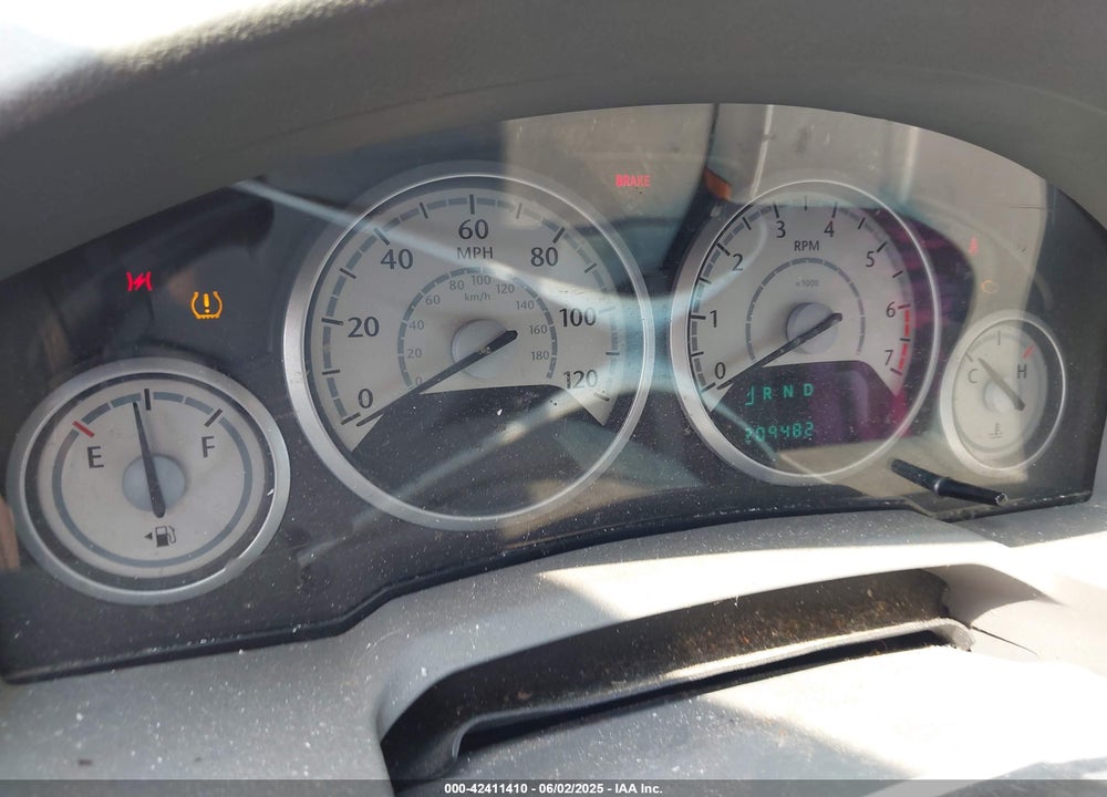 2008 CHRYSLER TOWN & COUNTRY LX VIN: 2A8HR44H68R748665